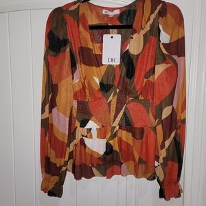 Beautiful! DR2 Blouse Women's NWT Size Small